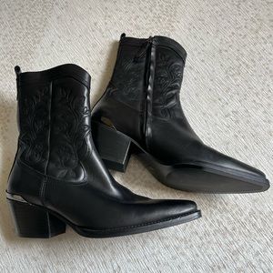 Massimo Dutti Boots
